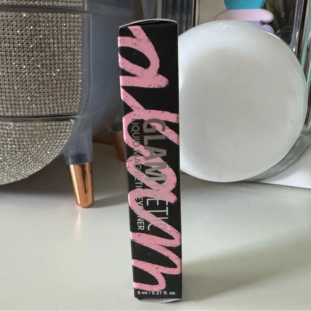 Glamnetic Liquid Magnetic Eyeliner “Black Magic”
